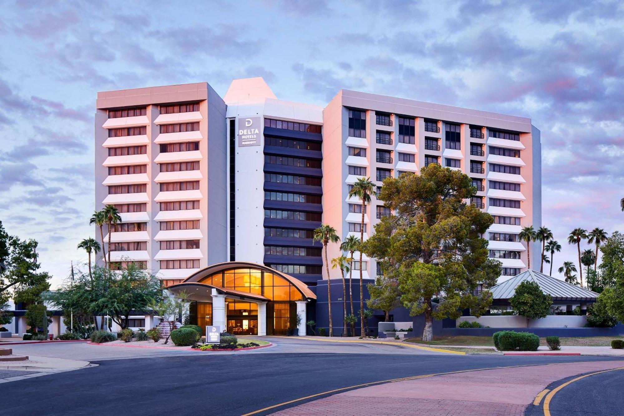 Delta Hotels By Marriott Phoenix Меса Екстериор снимка