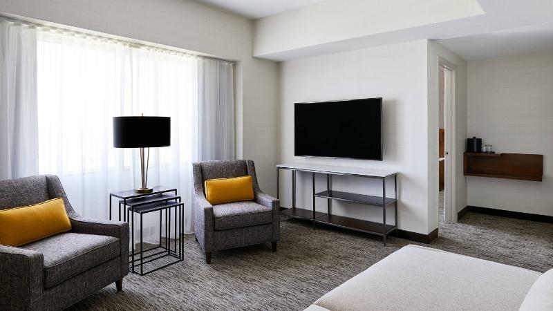Delta Hotels By Marriott Phoenix Меса Екстериор снимка