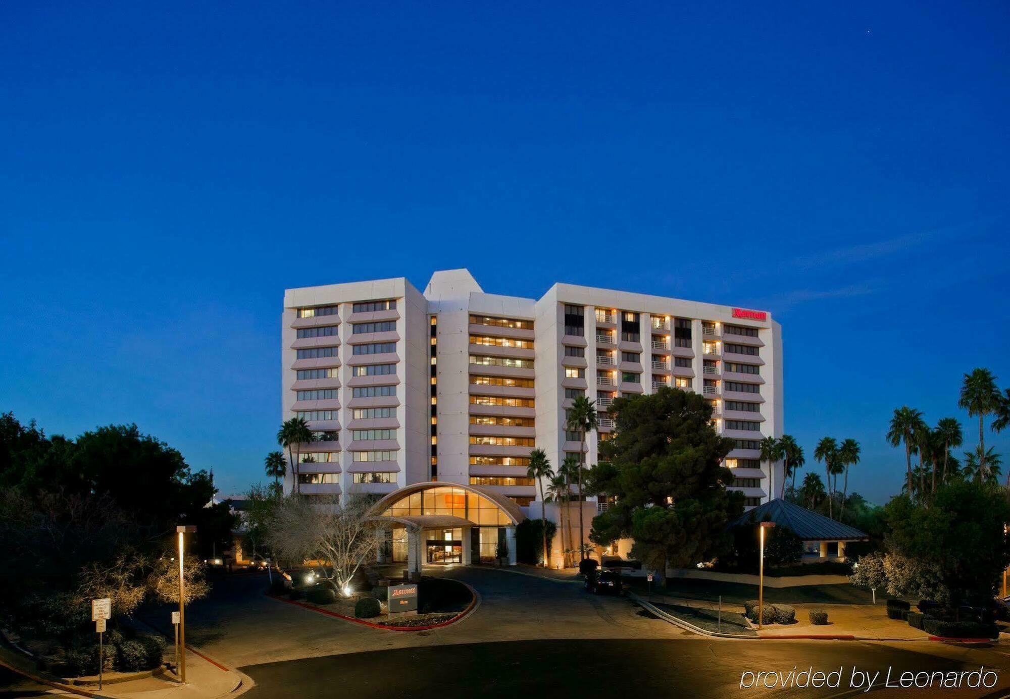 Delta Hotels By Marriott Phoenix Меса Екстериор снимка